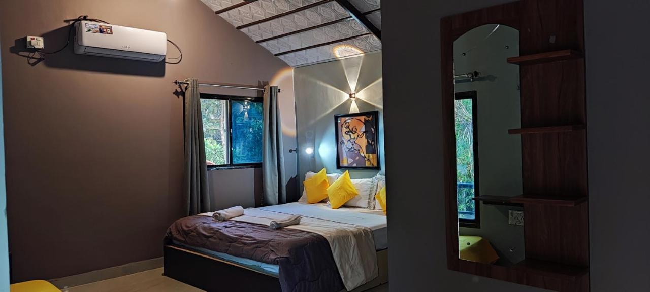 Shankar Homestay ฮัมปี ภายนอก รูปภาพ
