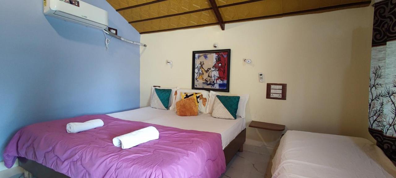 Shankar Homestay ฮัมปี ภายนอก รูปภาพ