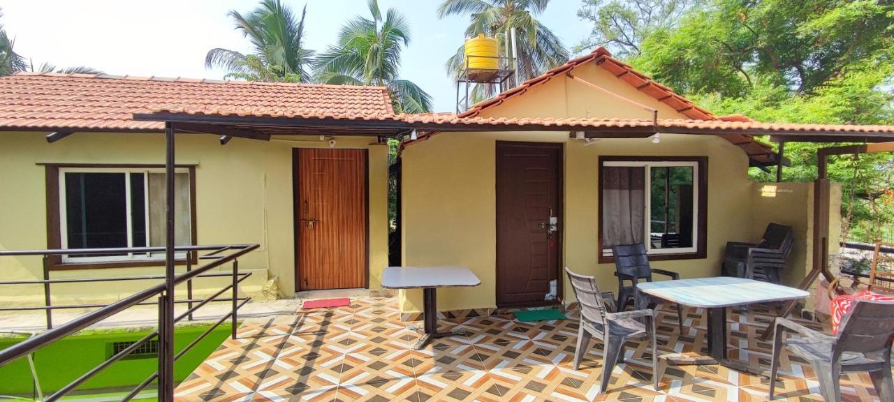Shankar Homestay ฮัมปี ภายนอก รูปภาพ